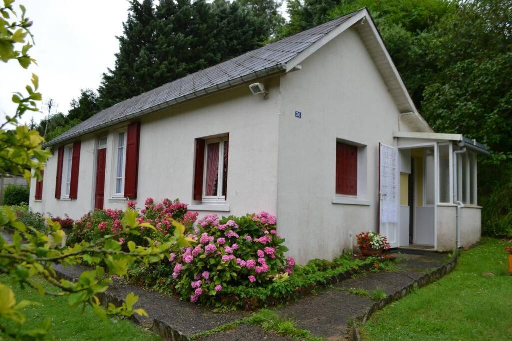 La ptite maison Rouxmesnil-Bouteilles Extérieur photo